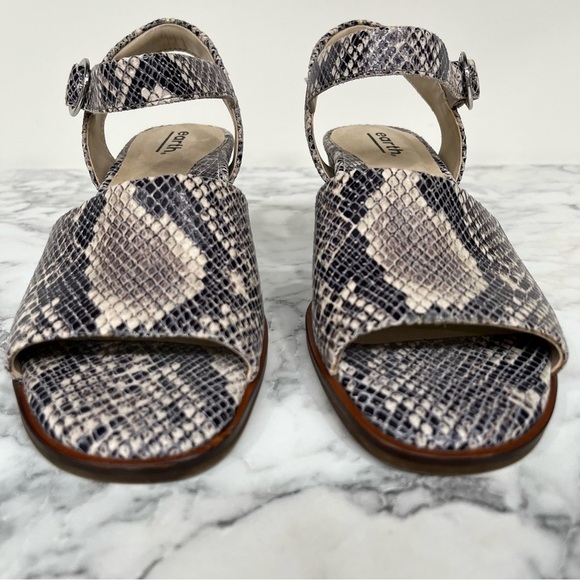 NWOT EARTH MURANO HAZE MULTI TAUPE SNAKESKIN BLOCK HEEL SANDALS 6.5 - Picture 3 of 11